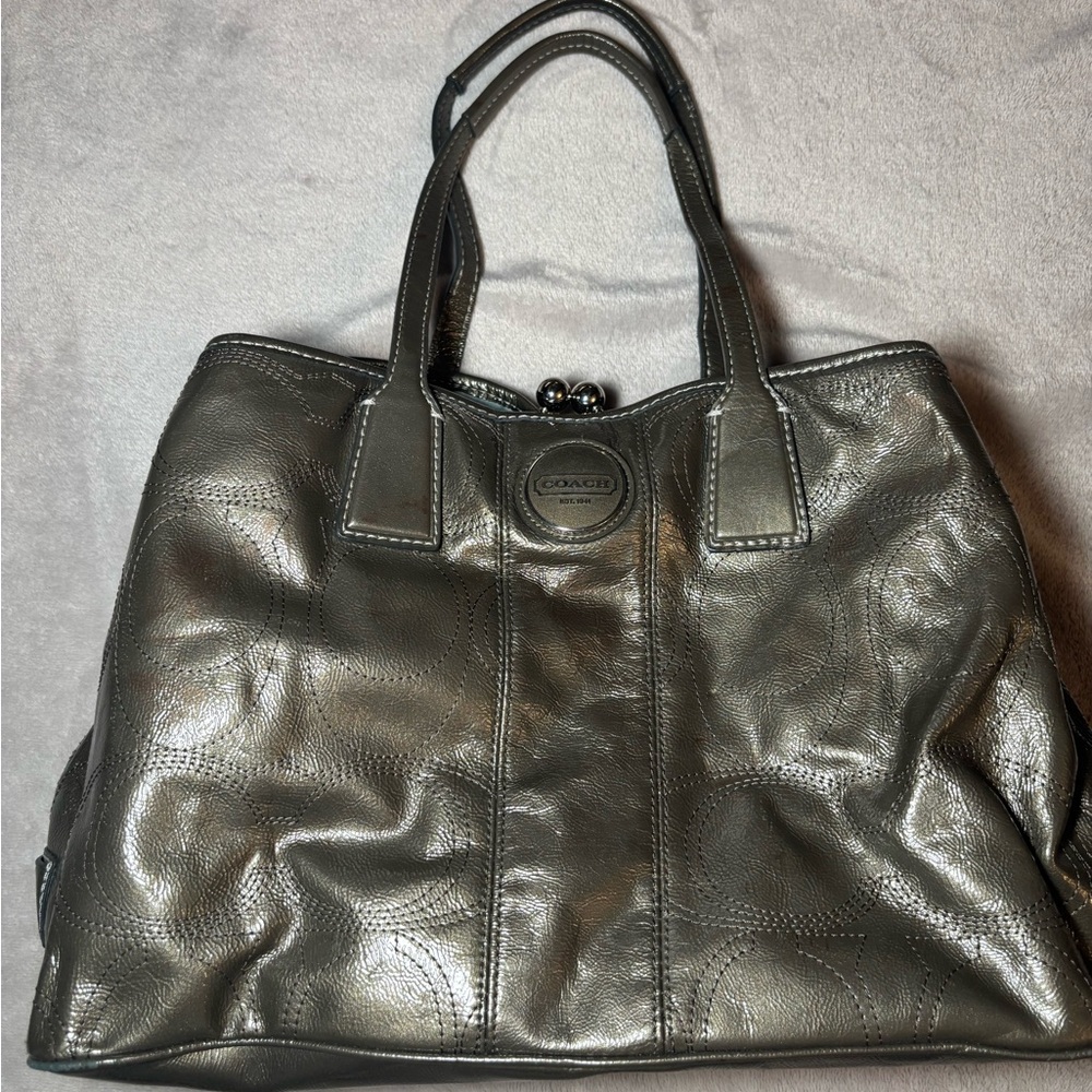Coach Dark Gray Patent Leather Kisslock Satchel Handbag
